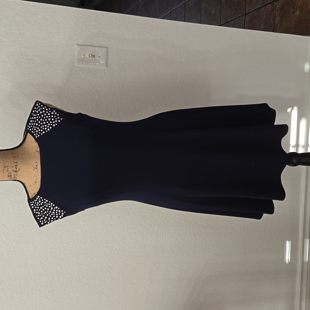 Jessica Howard dress